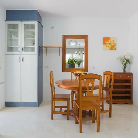 Luar, Preciosa Con Piscina En Malaga Villa Torremolinos